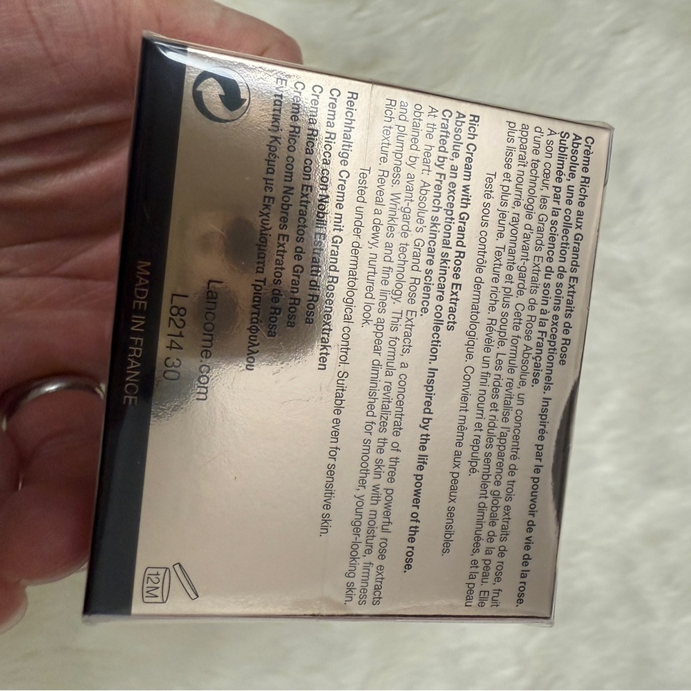 Lancome ABSOLUE RICH CREAM MOISTURIZER new in box - Picture 7 of 7